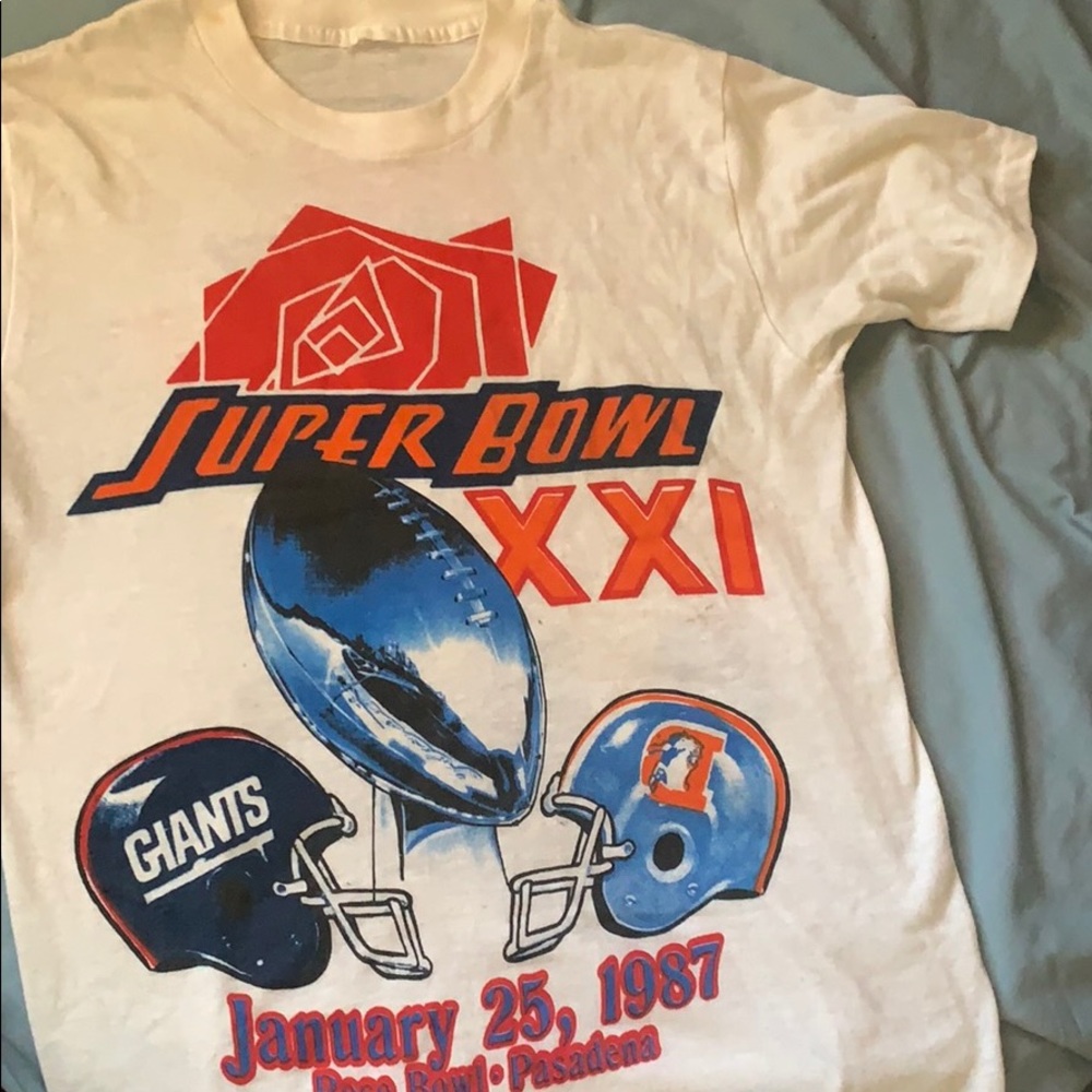 Vintage Super Bowl shirt